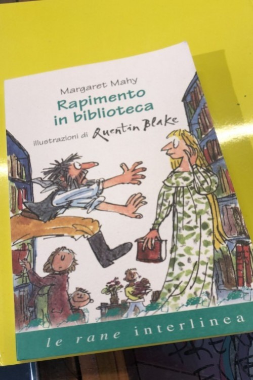 Rapimento in biblioteca